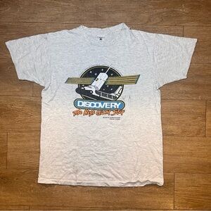Vintage Discover Delta Light Gray T-Shirt 1992